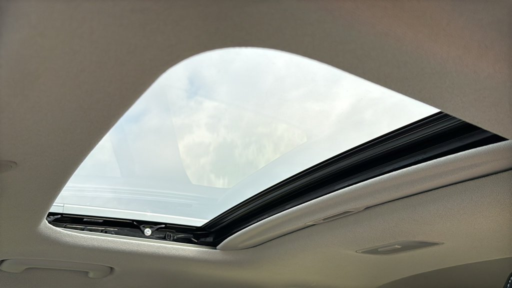New 2026 Hyundai Venue SEL FWD image 26