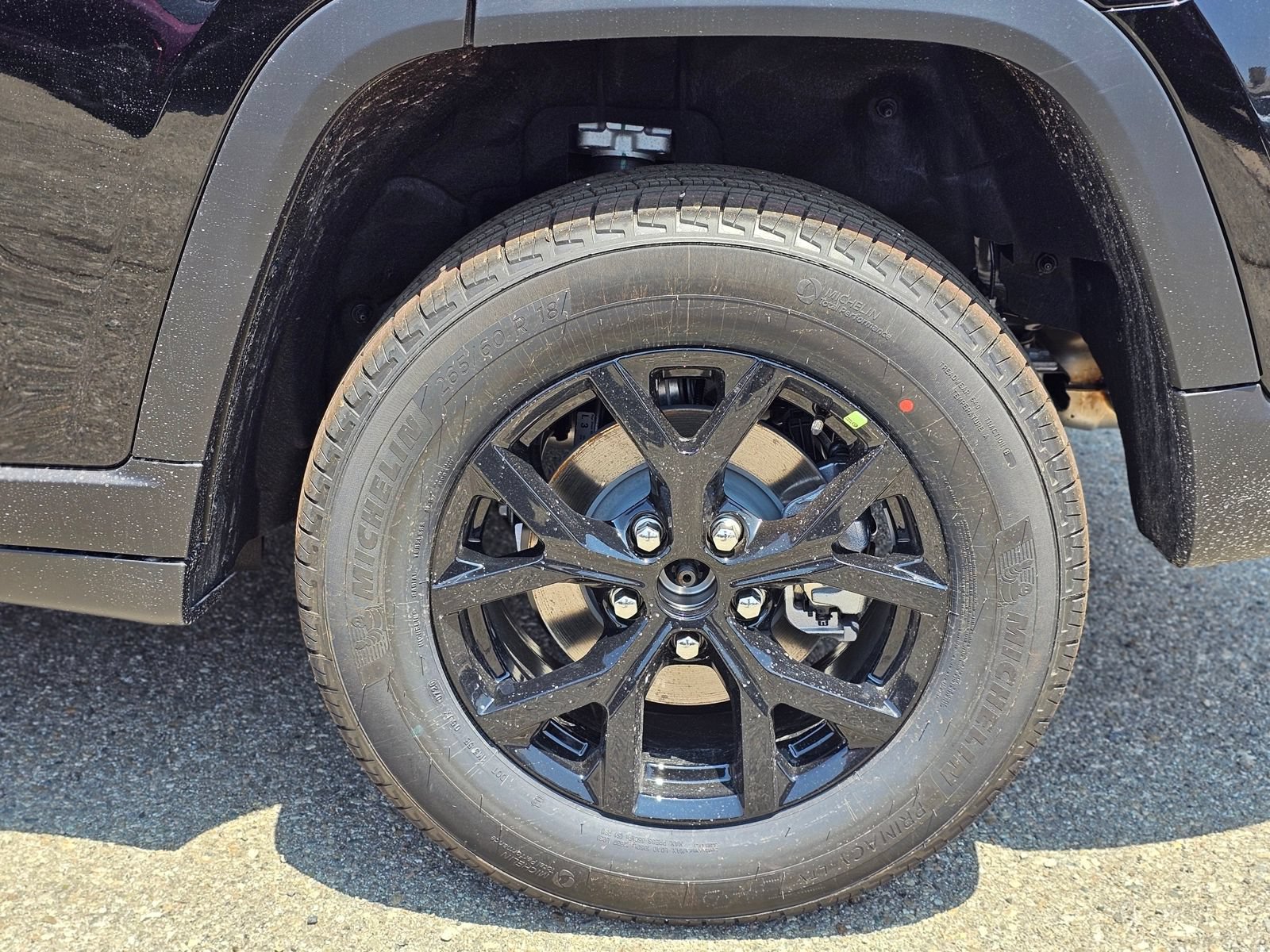 New 2026 Jeep Grand Cherokee Altitude RWD image 9