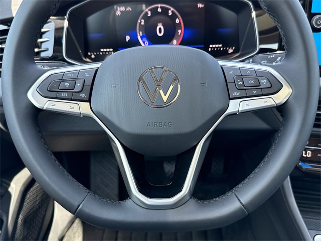 New 2025 Volkswagen Jetta SE image 28