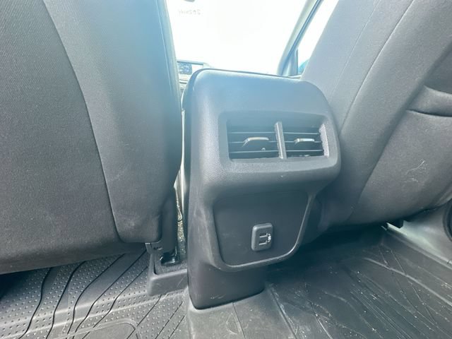 Used 2024 Chevrolet Equinox LT w/ LPO, Floor Liner Package FWD image 24