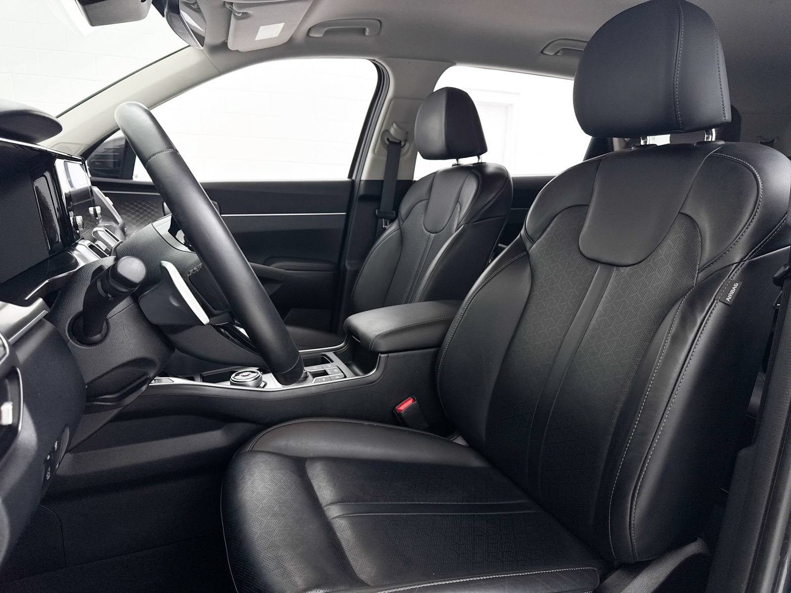Certified 2023 Kia Sorento EX FWD image 21