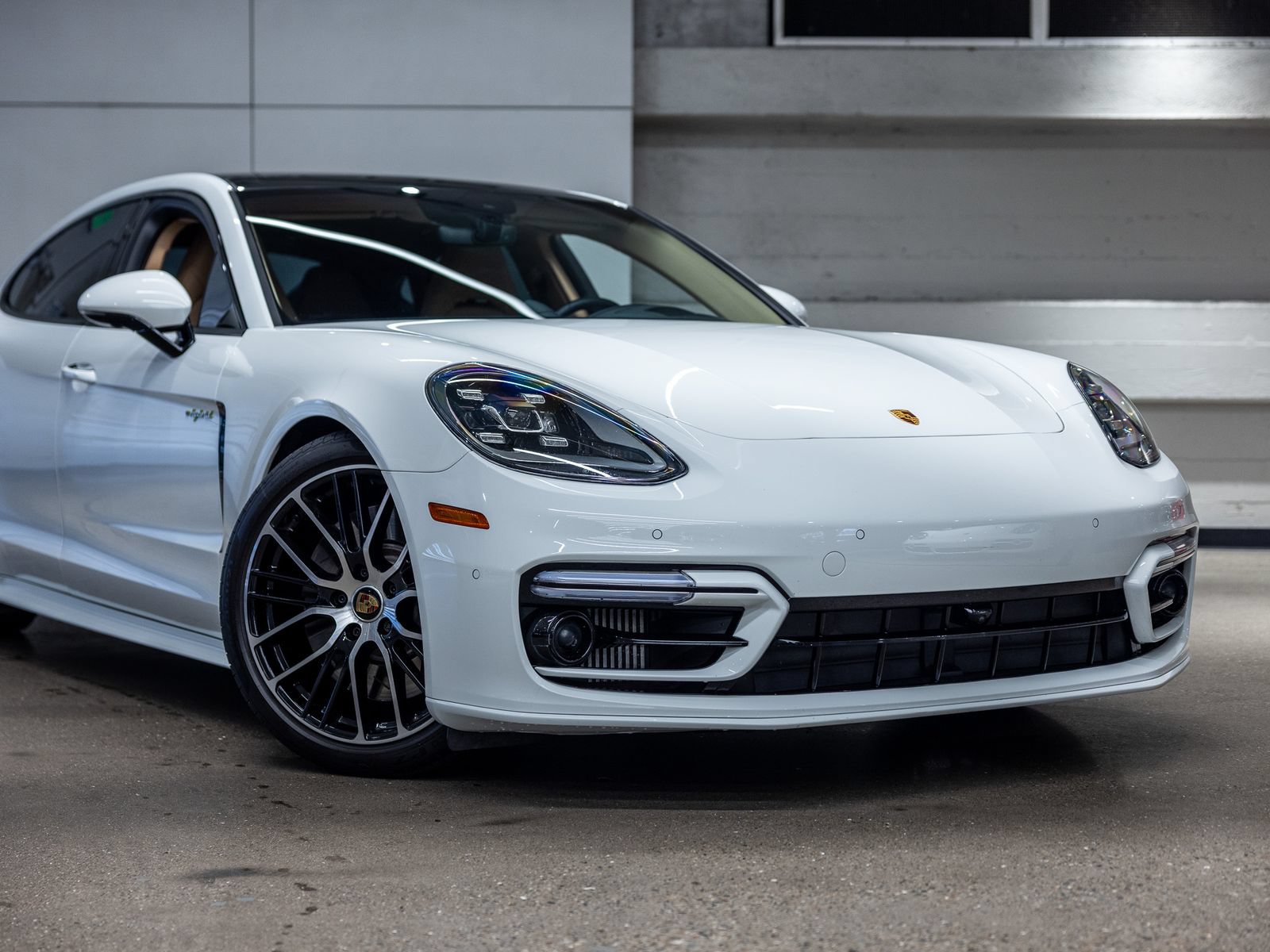 Certified 2023 Porsche Panamera 4S AWD/4WD image 15
