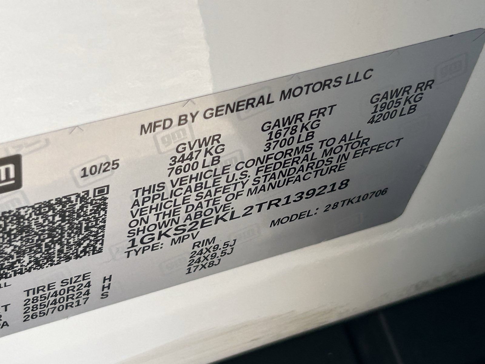 Certified 2026 GMC Yukon Denali Ultimate AWD/4WD image 37
