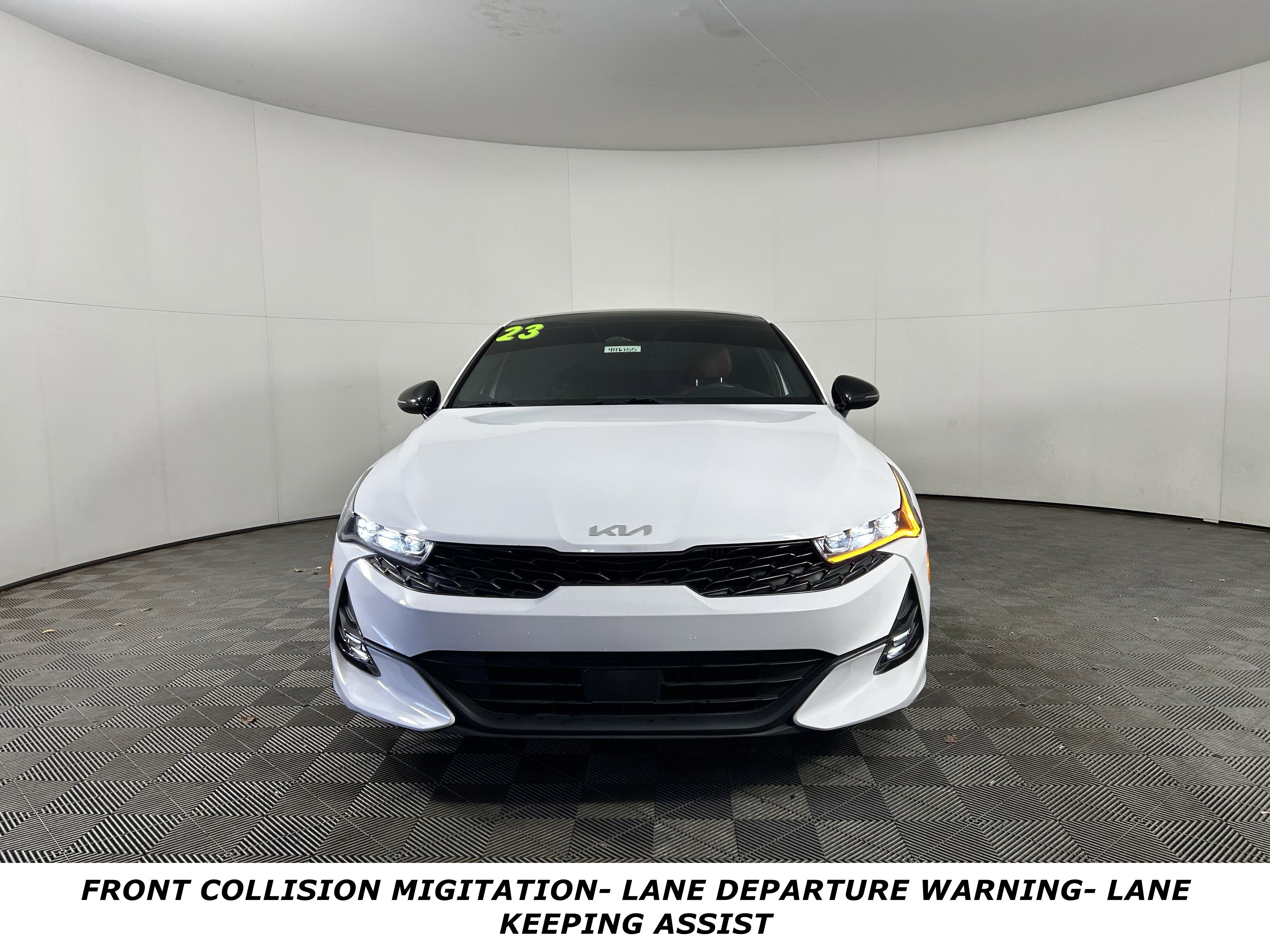 Used 2023 Kia K5 GT-Line image 2