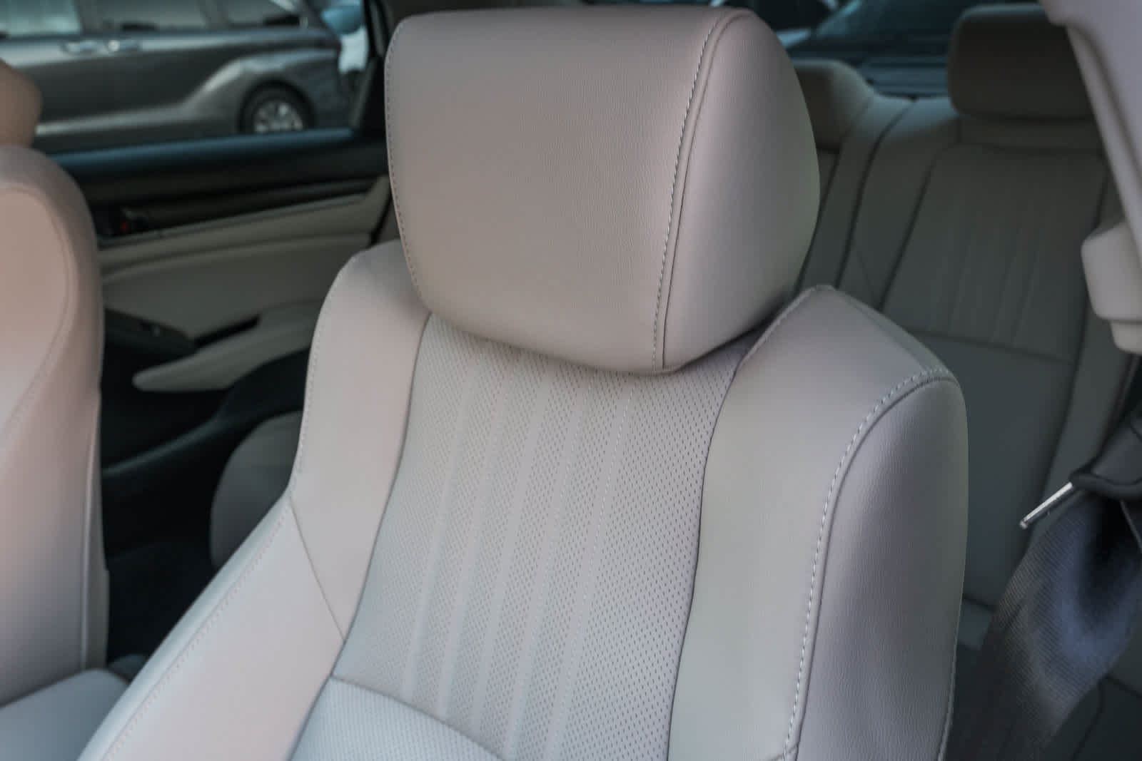 Used 2020 Honda Accord EX-L image 21