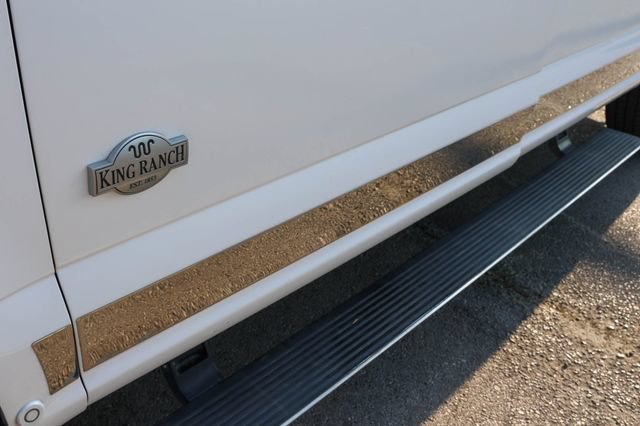 Used 2018 Ford F150 King Ranch w/ Equipment Group 601A Luxury AWD/4WD image 9