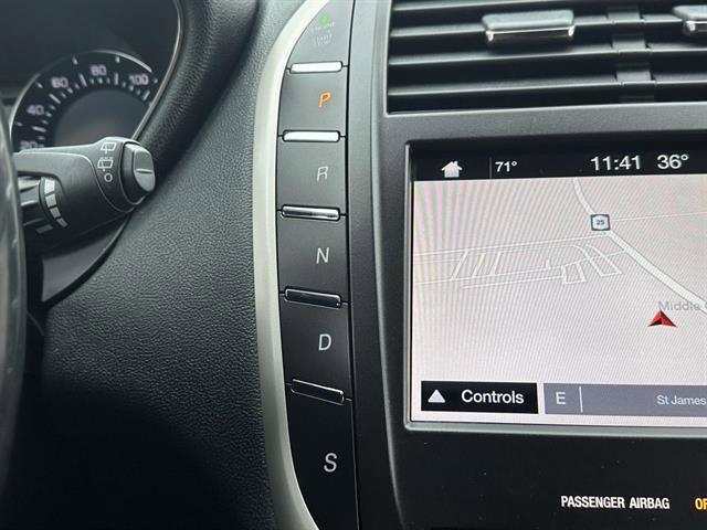 Used 2019 Lincoln MKC Select w/ Select Plus Package AWD/4WD image 20