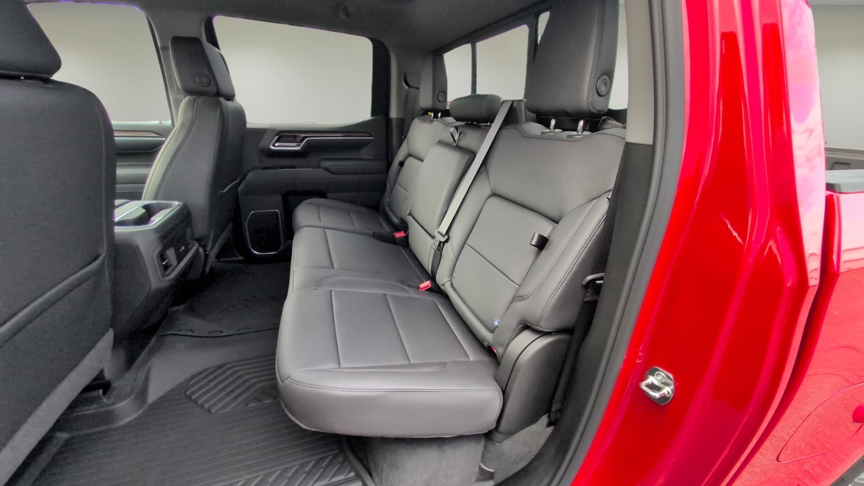 New 2026 Chevrolet Silverado 1500 LT w/ All Star Edition Plus image 16