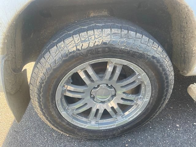 Used 2015 RAM 1500 Express AWD/4WD image 7