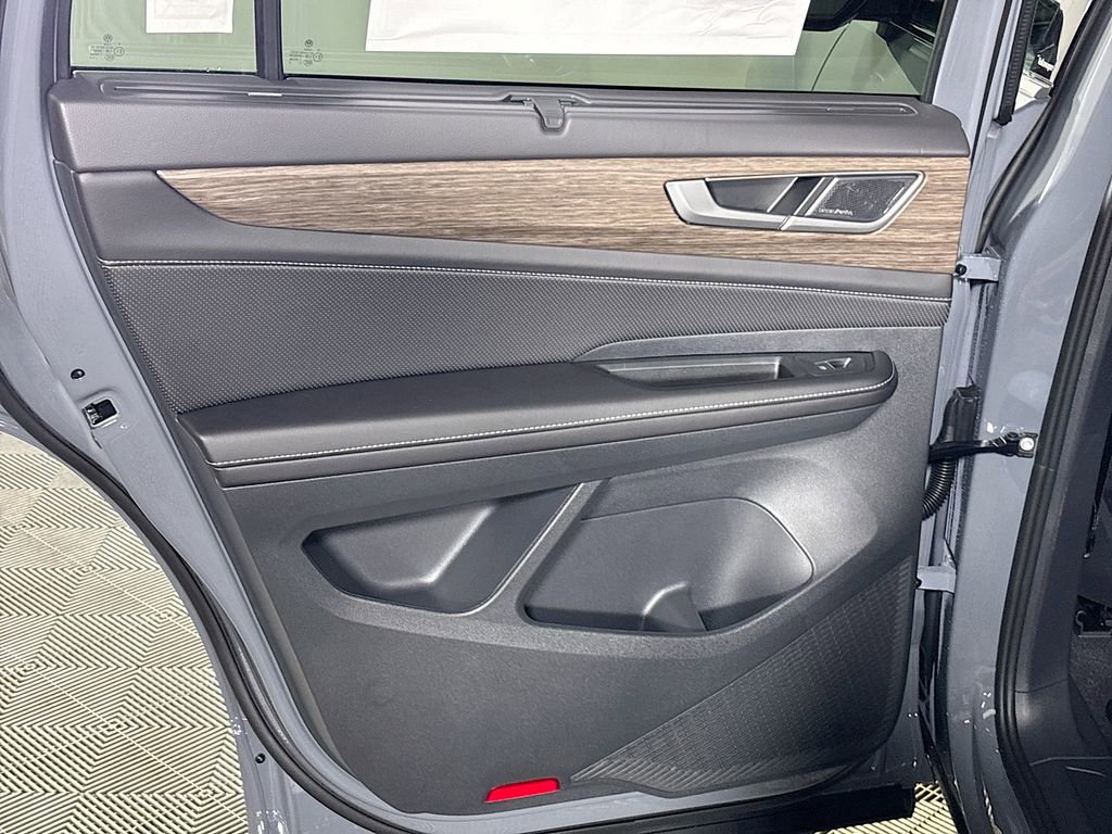 New 2026 Volkswagen Atlas SEL Premium R-Line image 20