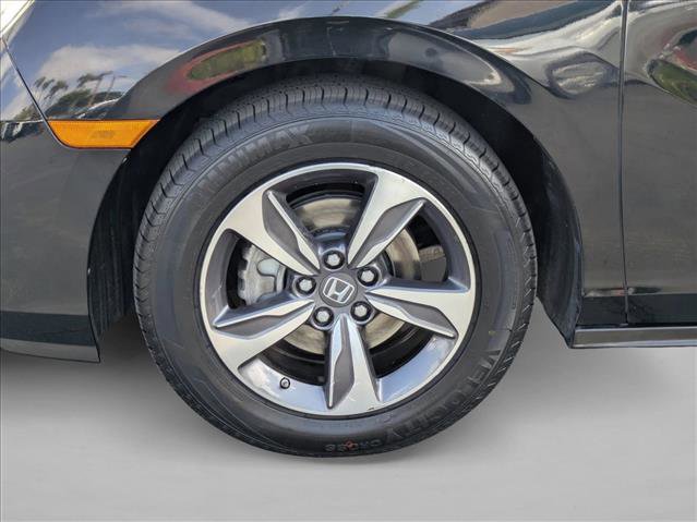 Used 2018 Honda Odyssey Touring image 23