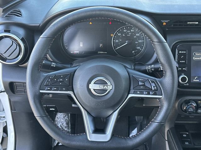 Used 2023 Nissan Kicks SR w/ SR Premium Package image 18