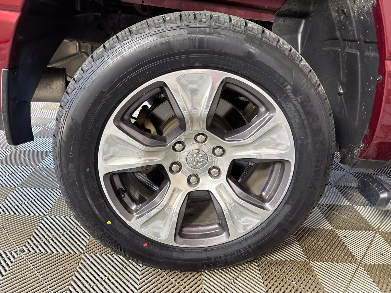 Used 2024 RAM 1500 Laramie AWD/4WD image 36