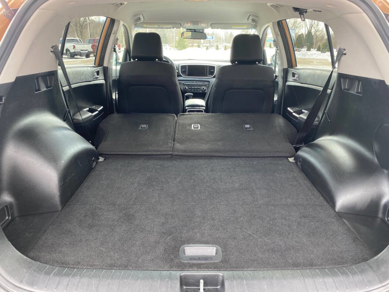 Used 2021 Kia Sportage LX image 34