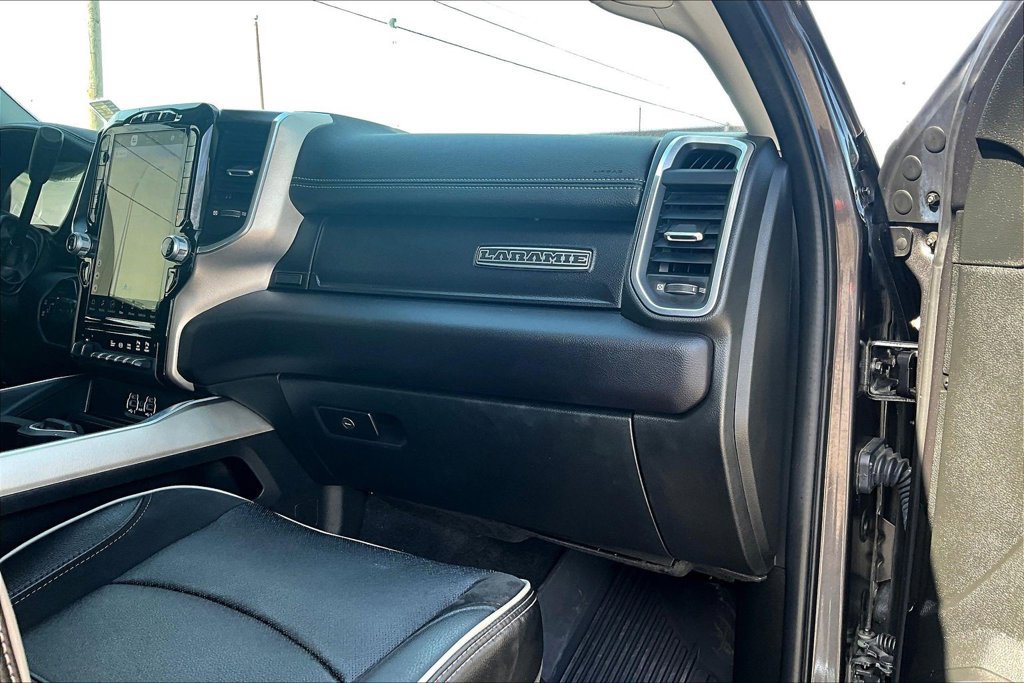 Used 2024 RAM 3500 Laramie w/ Bed Utility Group AWD/4WD image 16