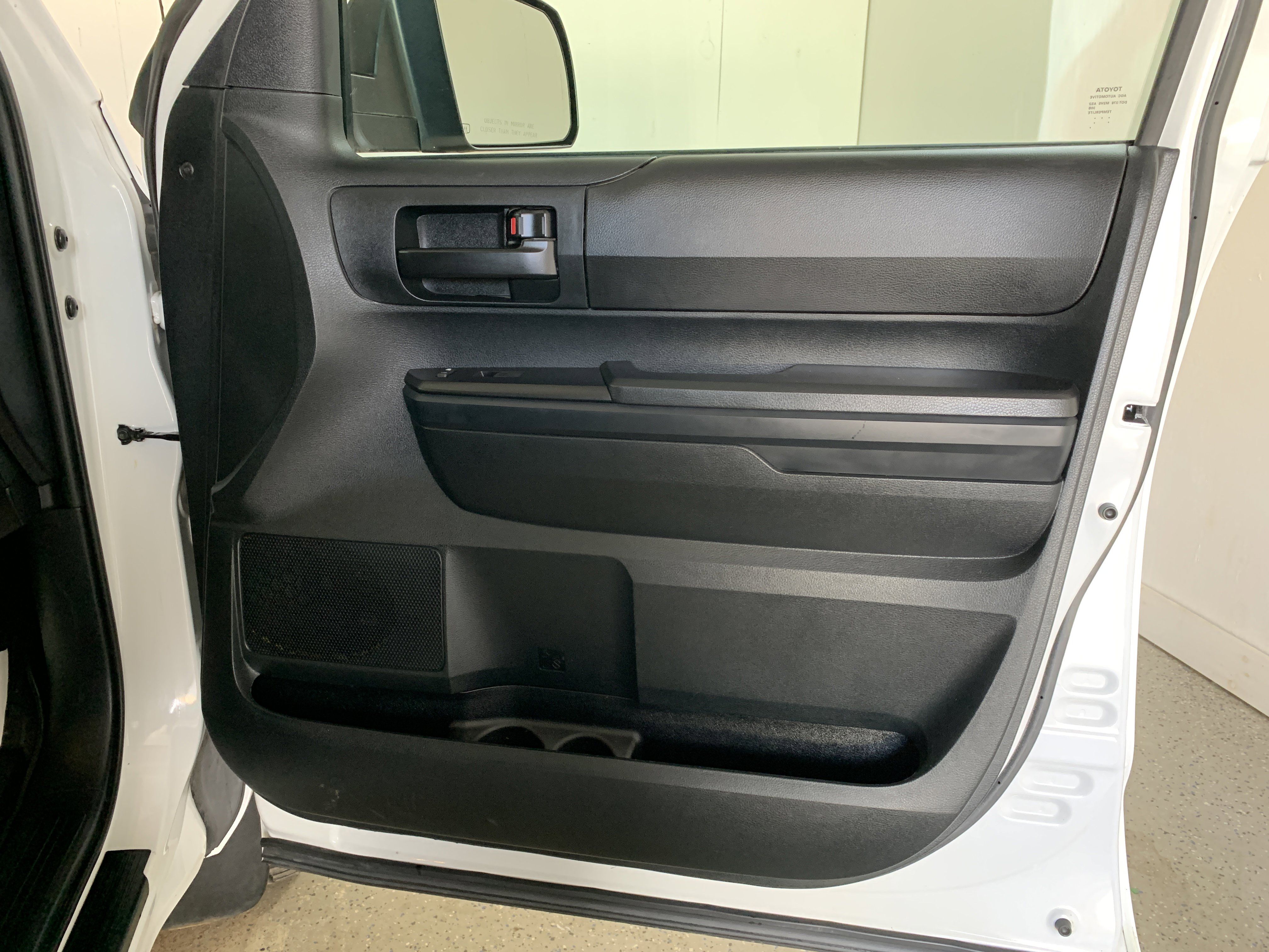 Used 2017 Toyota Tundra SR image 31