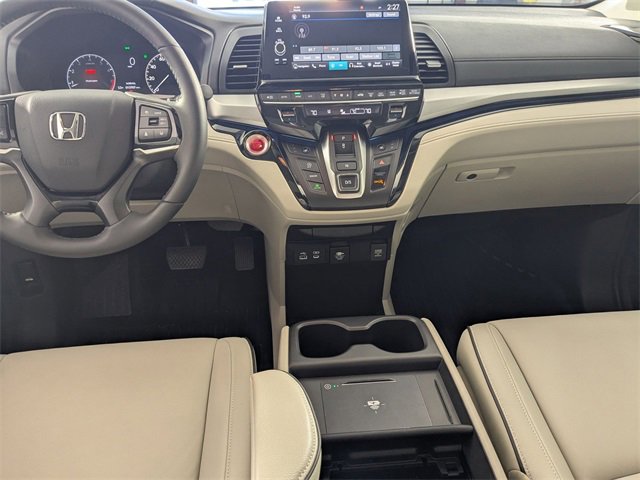 Used 2025 Honda Odyssey Touring image 27