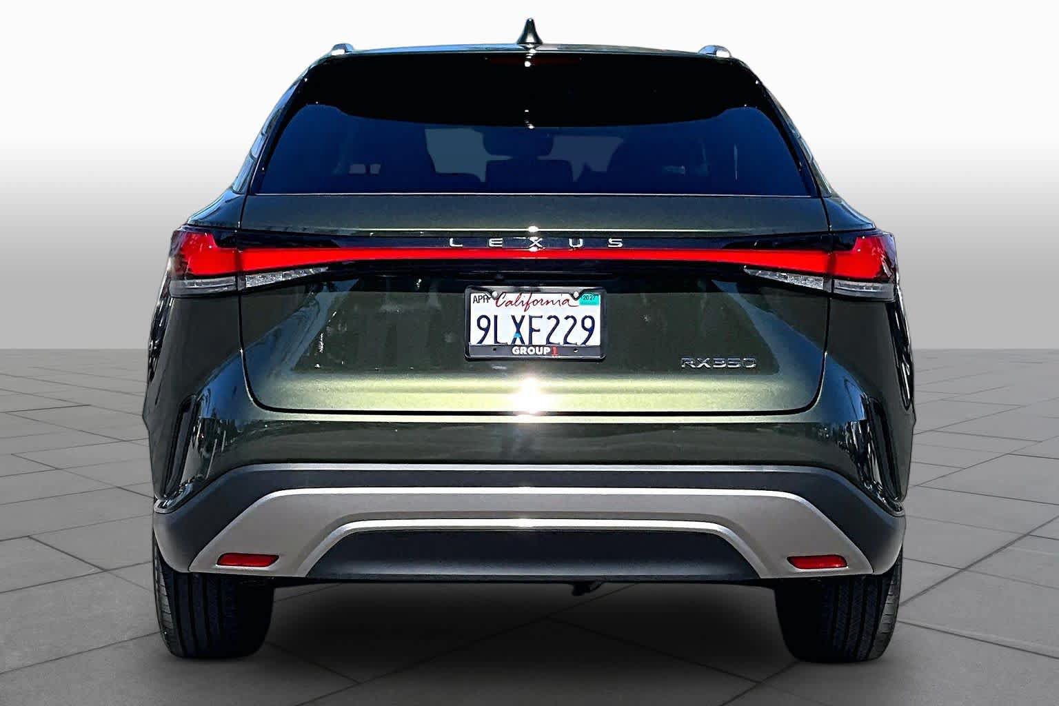 Certified 2024 Lexus RX 350 FWD w/ Technology Package image 4