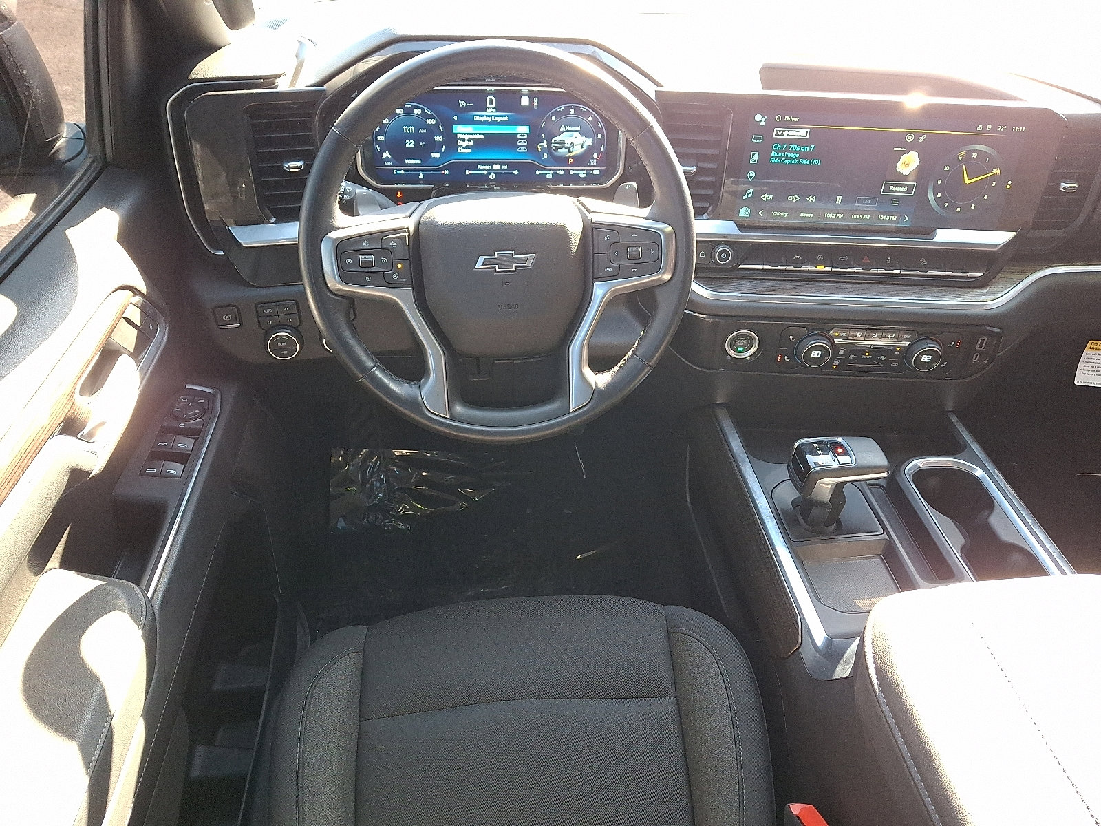 Used 2023 Chevrolet Silverado 1500 LT Trail Boss w/ Protection Package image 12