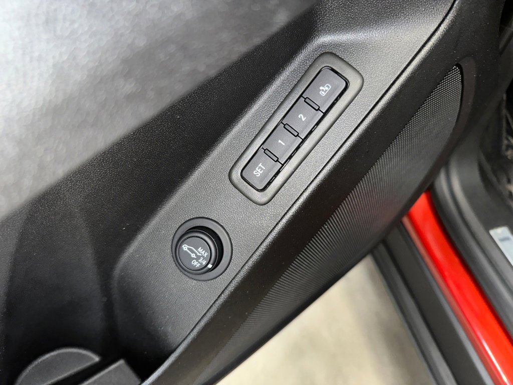 Certified 2023 Chevrolet Equinox Premier image 9