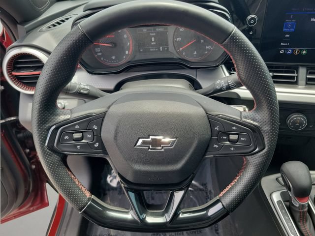 Used 2025 Chevrolet Trax RS w/ Driver Confidence Package FWD image 23