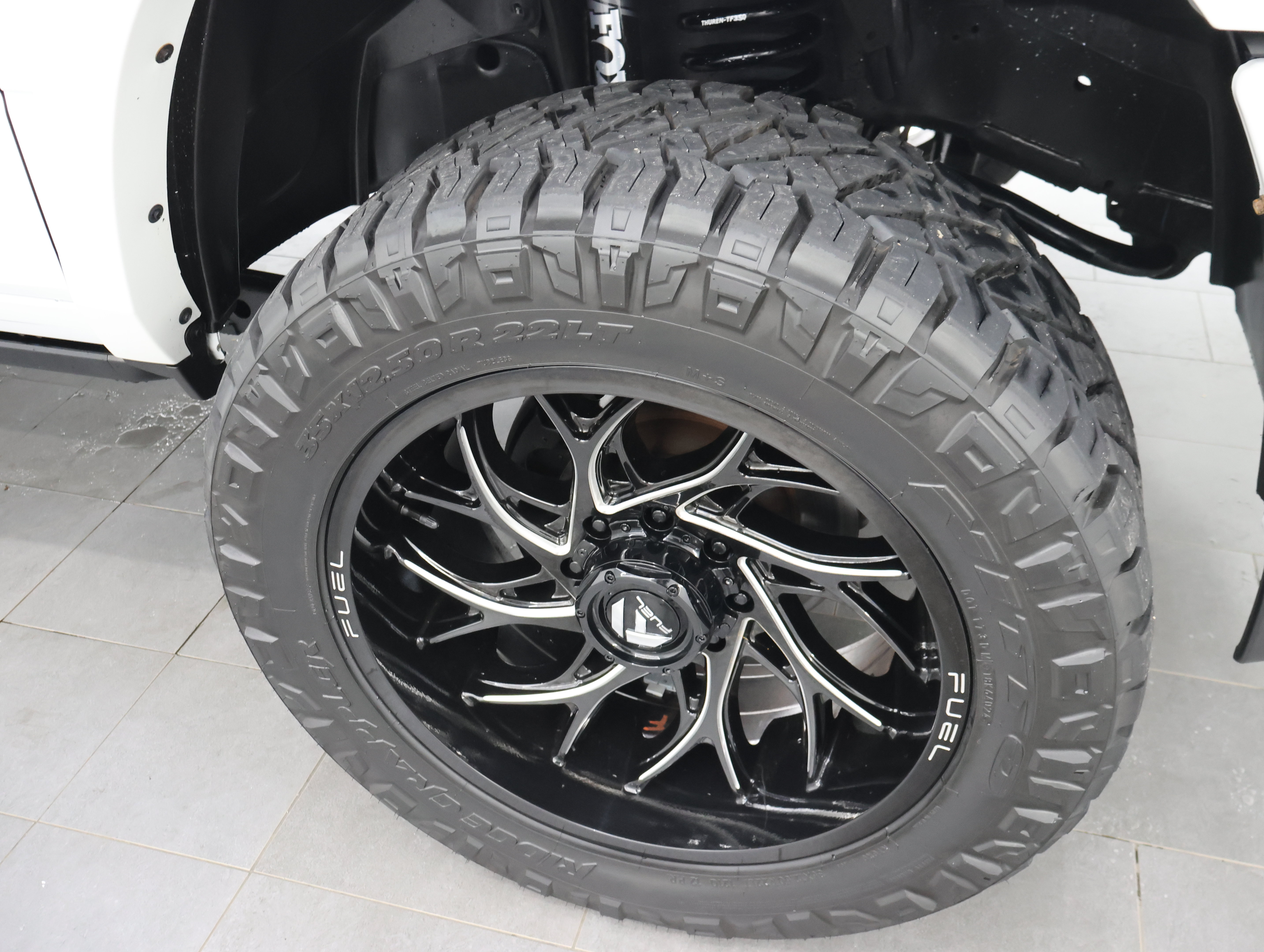 Used 2023 RAM 2500 Limited AWD/4WD image 3