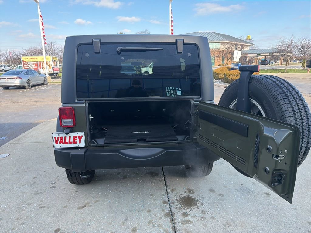 Used 2015 Jeep Wrangler Unlimited Sport w/ Quick Order Package 24S image 35