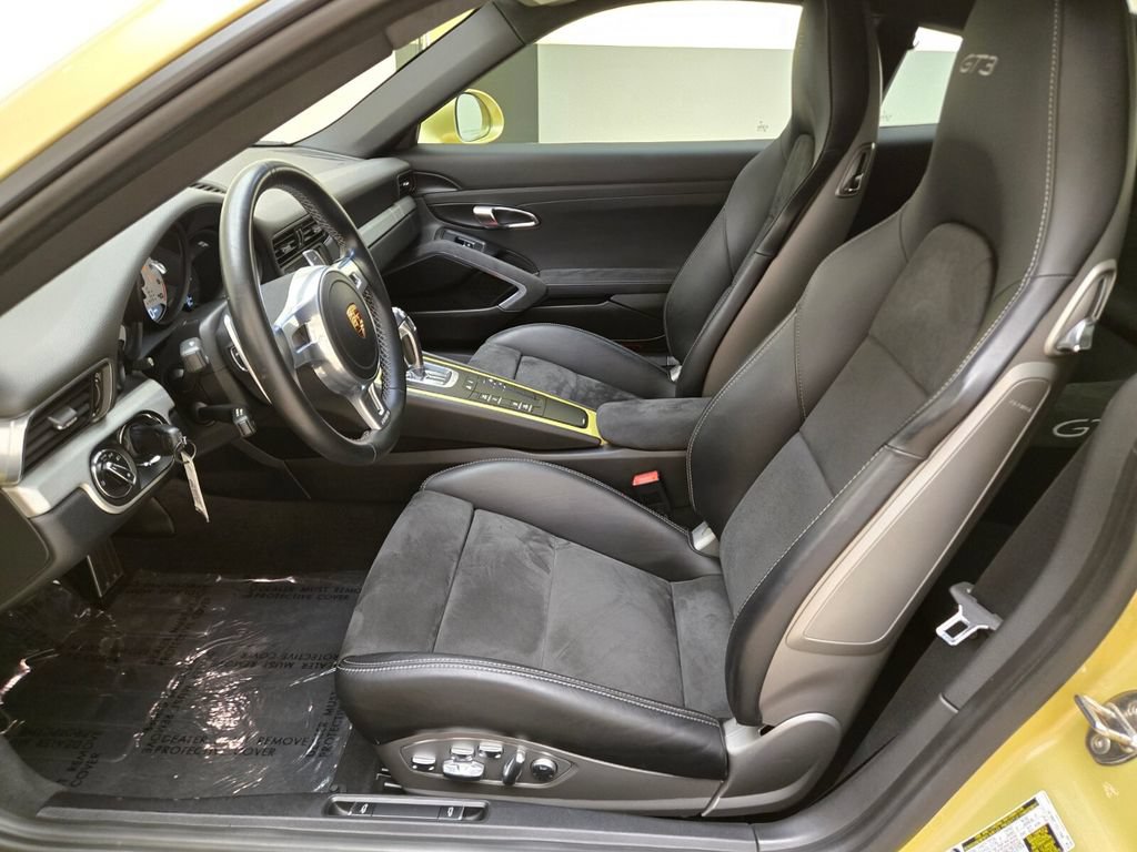 Used 2015 Porsche 911 GT3 RWD image 17