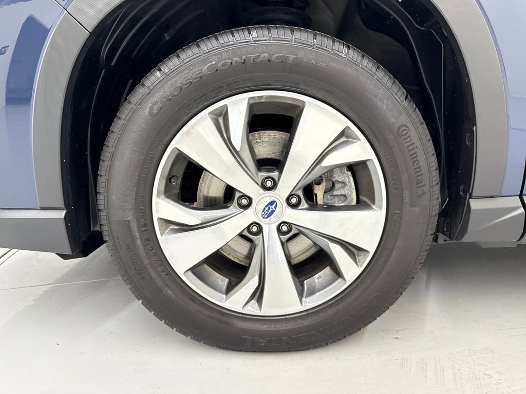 Used 2023 Subaru Ascent Premium w/ Convenience Package AWD/4WD image 9