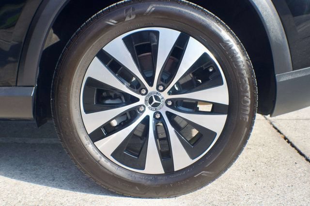 Used 2025 Mercedes-Benz GLE 350 4MATIC w/ 3rd Row Seat Package image 58