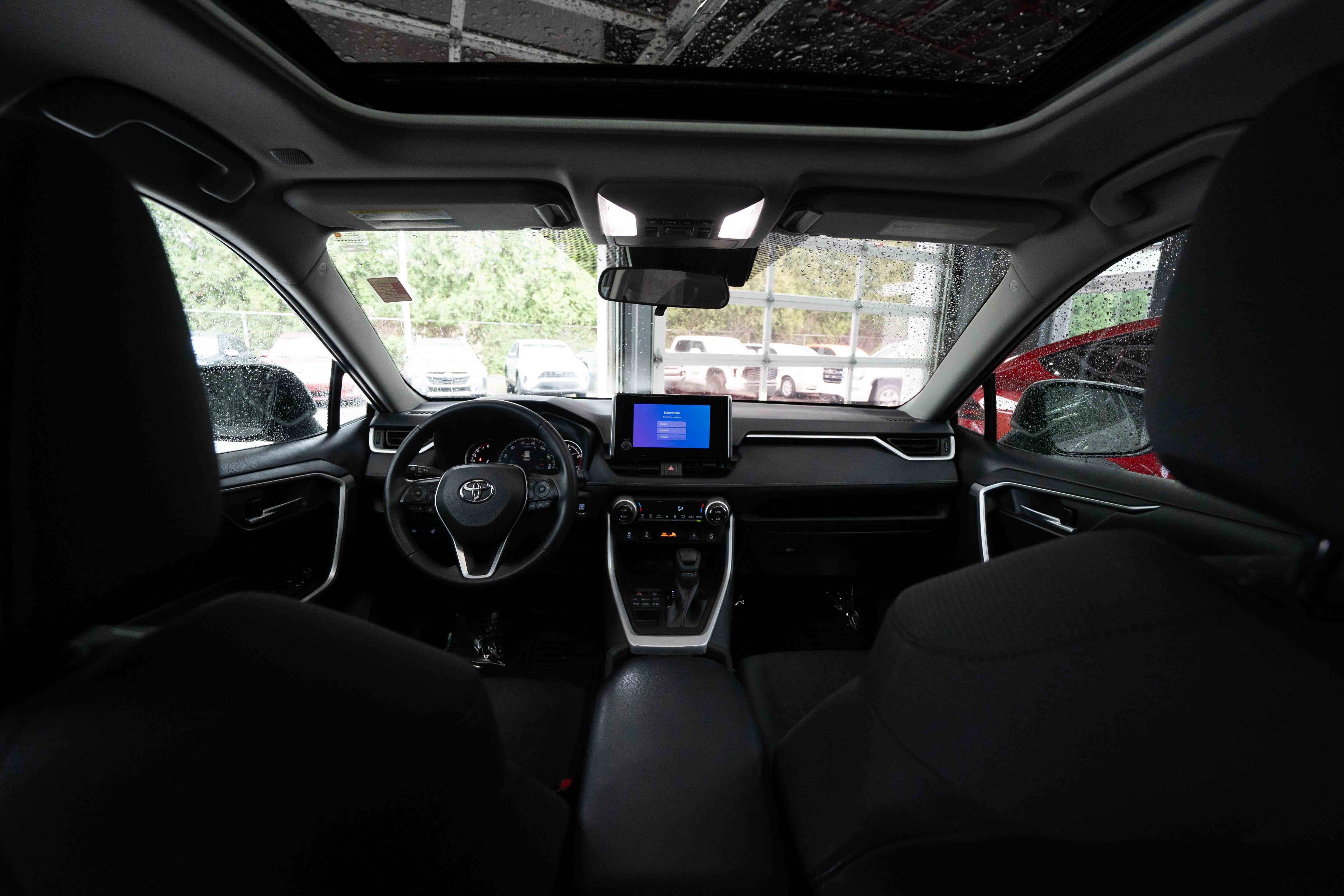 Used 2023 Toyota RAV4 XLE w/ Convenience Package AWD/4WD image 23