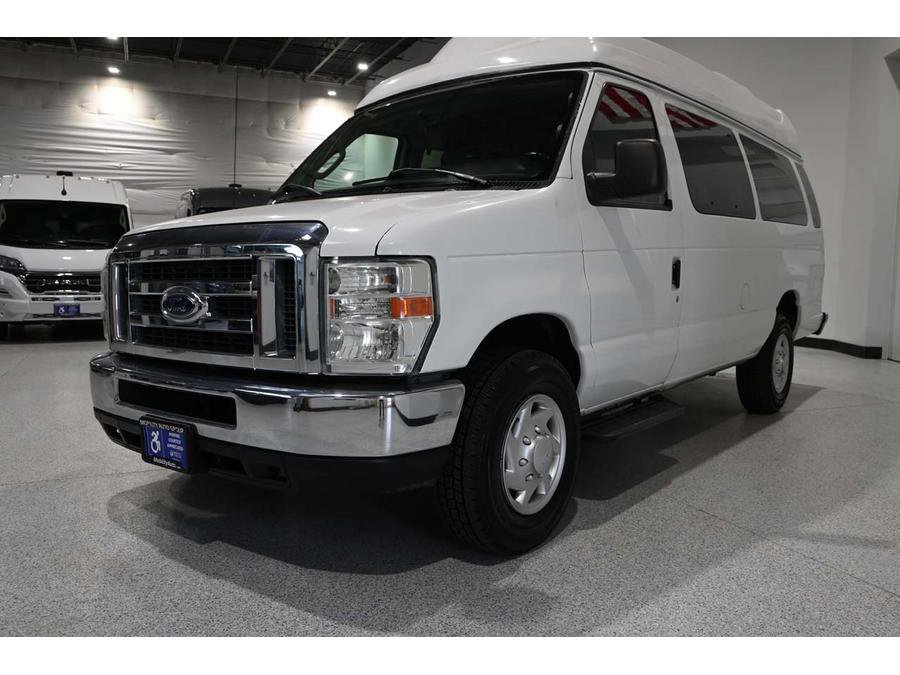 Used 2012 Ford E-350 and Econoline 350 XLT image 10