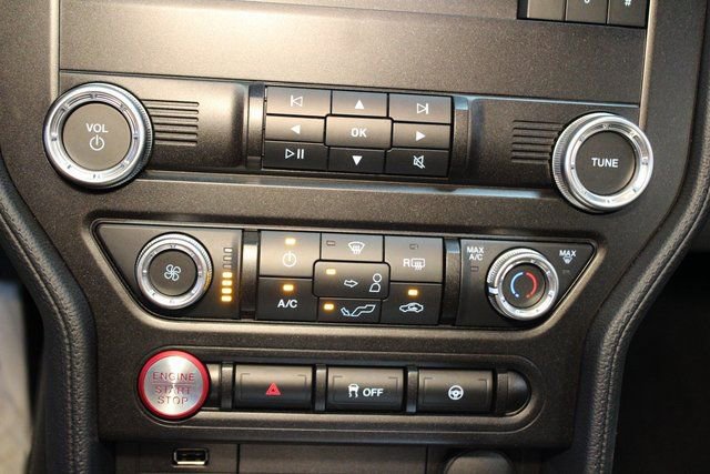 Used 2022 Ford Mustang Coupe image 22