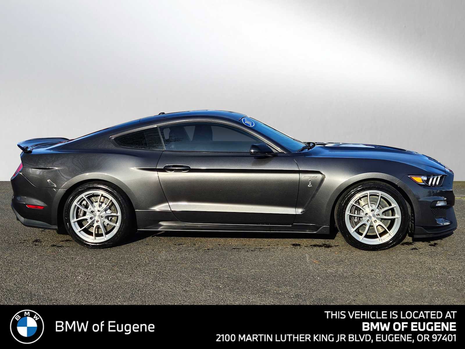 Used 2017 Ford Mustang Shelby GT350 w/ Electronics Package RWD video 2