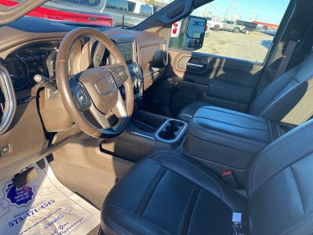 Used 2023 GMC Sierra 2500 Denali w/ Denali Ultimate Package image 16