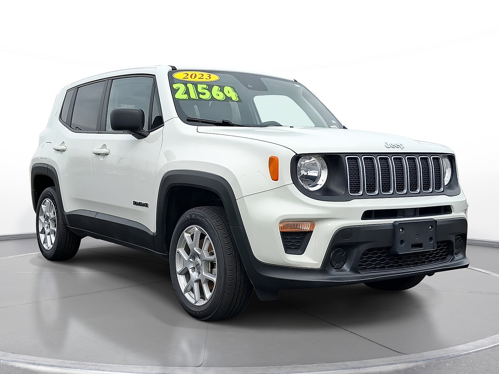 Used 2023 Jeep Renegade Latitude AWD/4WD video 1