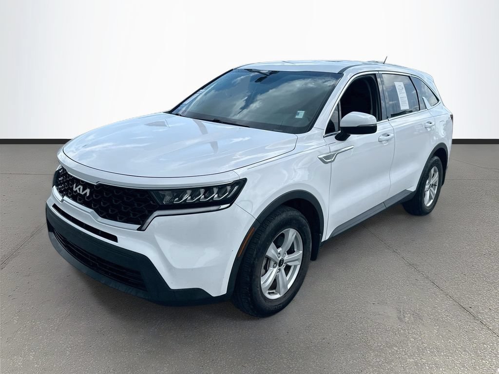 Used 2023 Kia Sorento LX FWD image 3