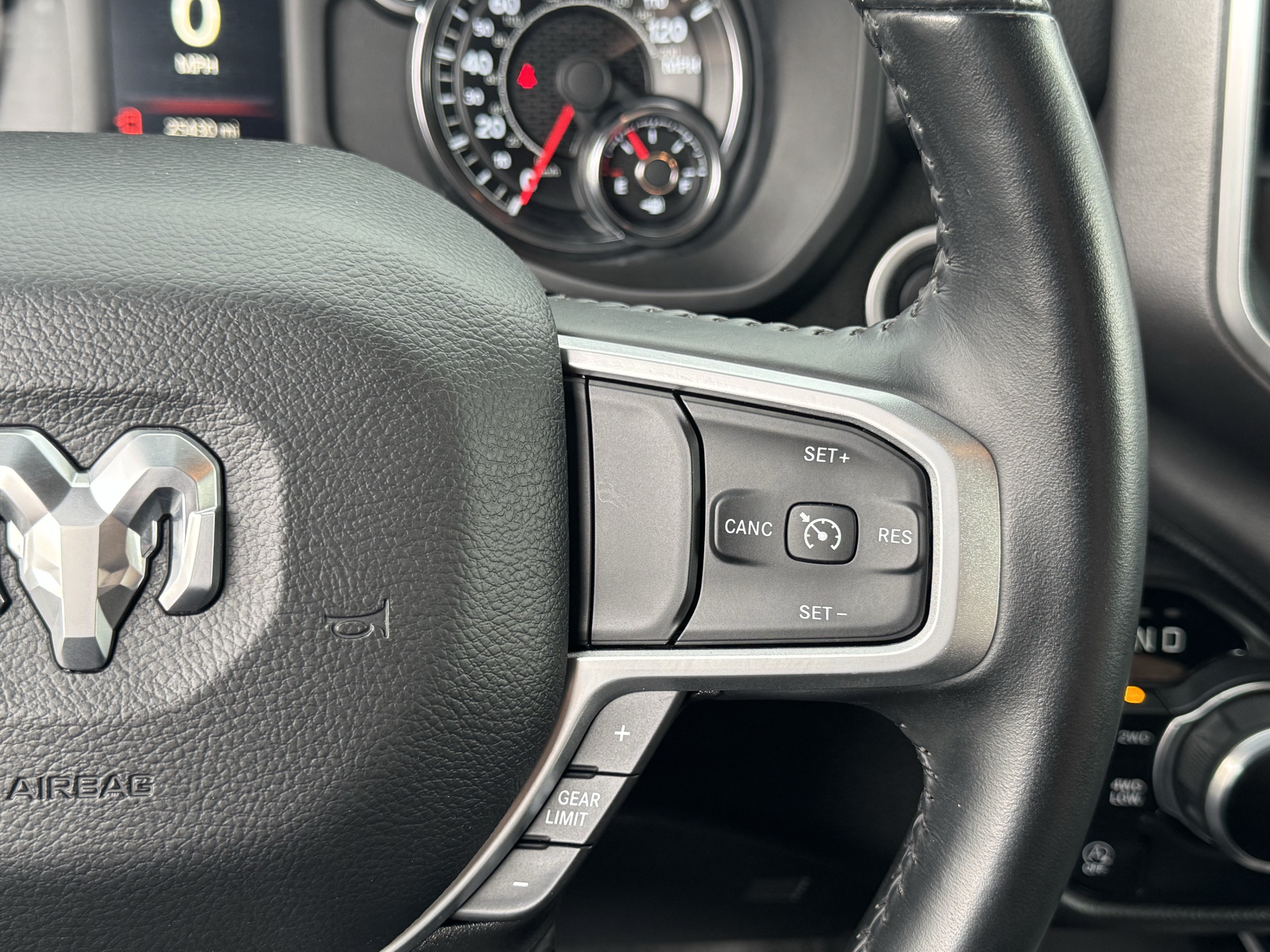 Used 2023 RAM 1500 Big Horn AWD/4WD image 20