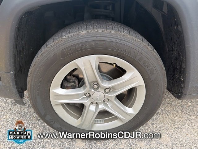 Used 2024 Jeep Compass Sport image 5