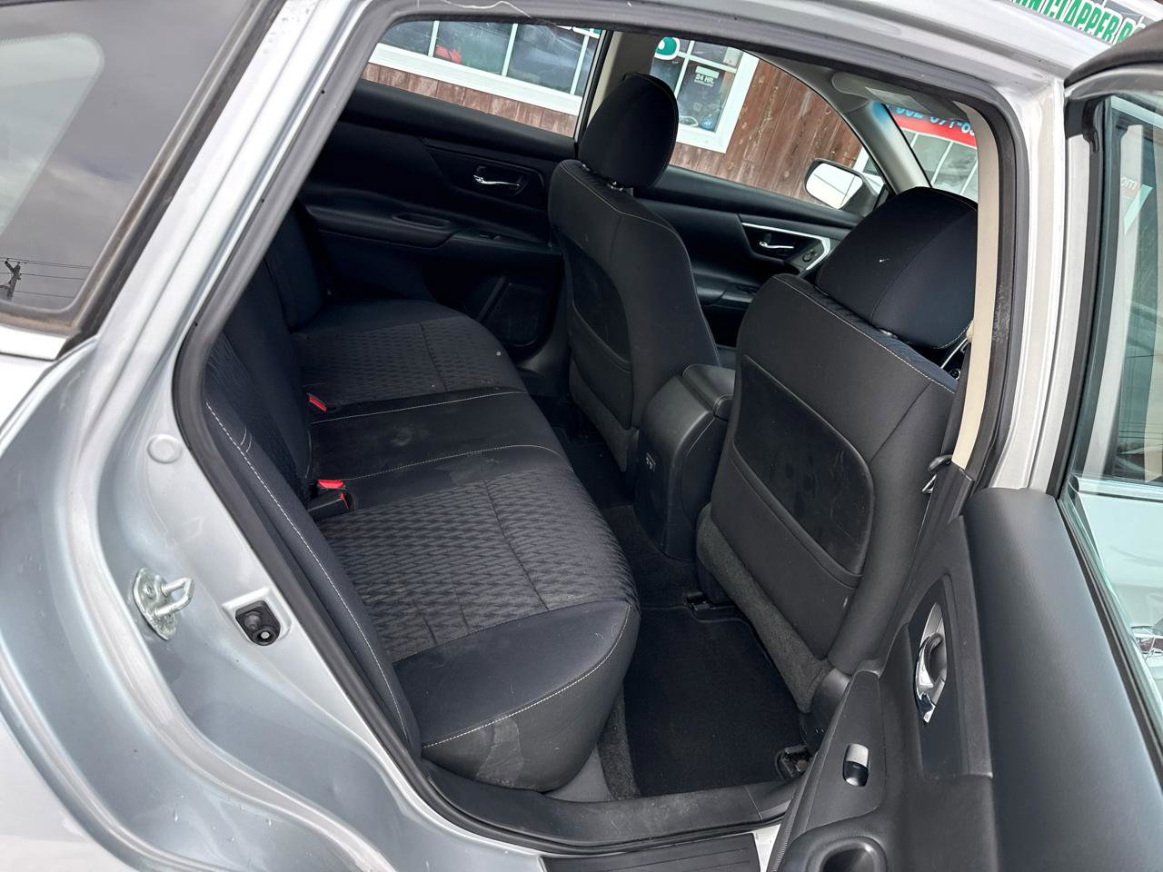 Used 2017 Nissan Altima 2.5 S w/ Power Driver Seat Package FWD image 11