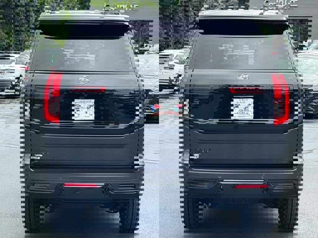 New 2025 Ford Expedition Platinum w/ Stealth Performance Package image 19