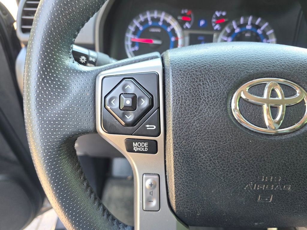 Certified 2017 Toyota 4Runner Limited AWD/4WD image 32