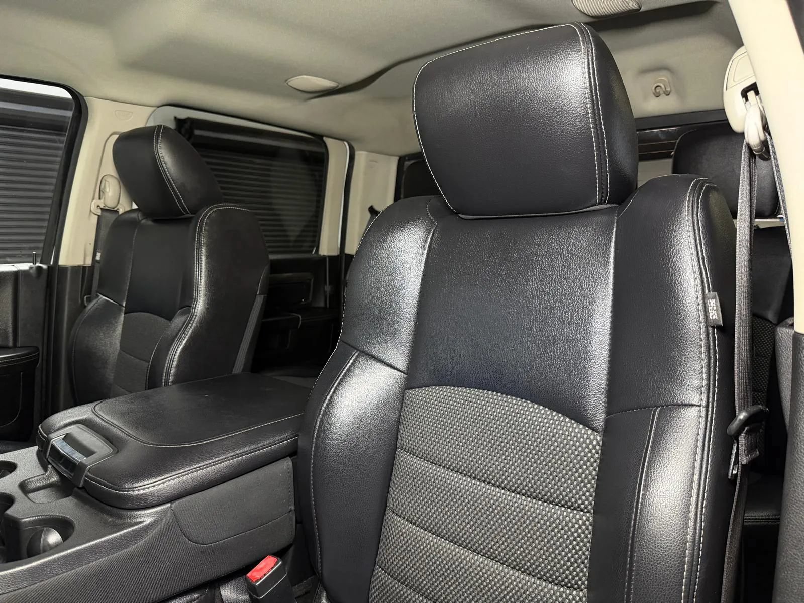 Used 2018 RAM 2500 Big Horn w/ Sport Appearance Group AWD/4WD image 26