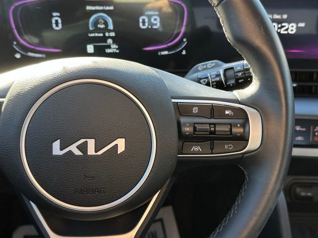 Used 2025 Kia Sportage EX image 22