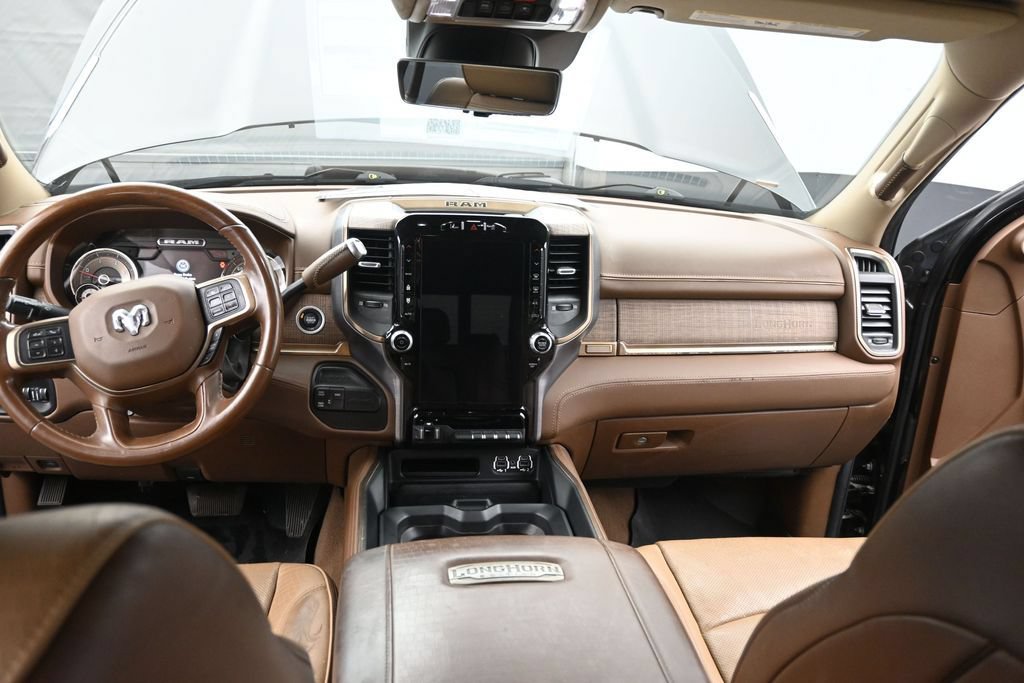 Used 2022 RAM 3500 Limited AWD/4WD image 36