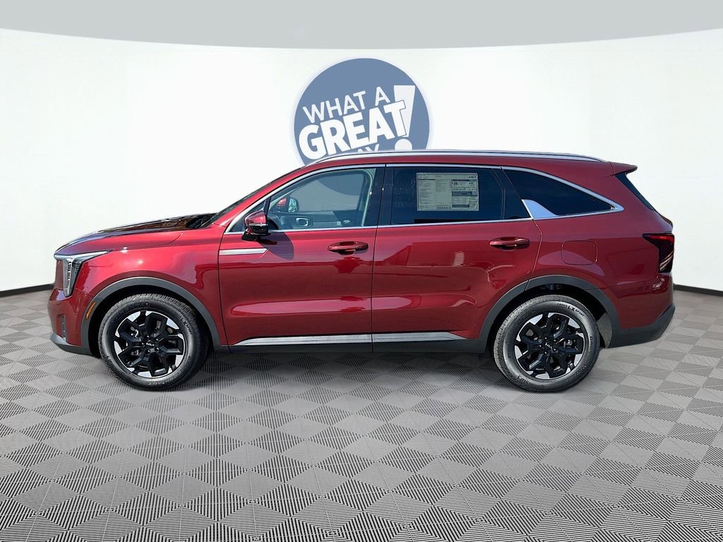 Certified 2025 Kia Sorento S w/ Panoramic Sunroof Package FWD image 9