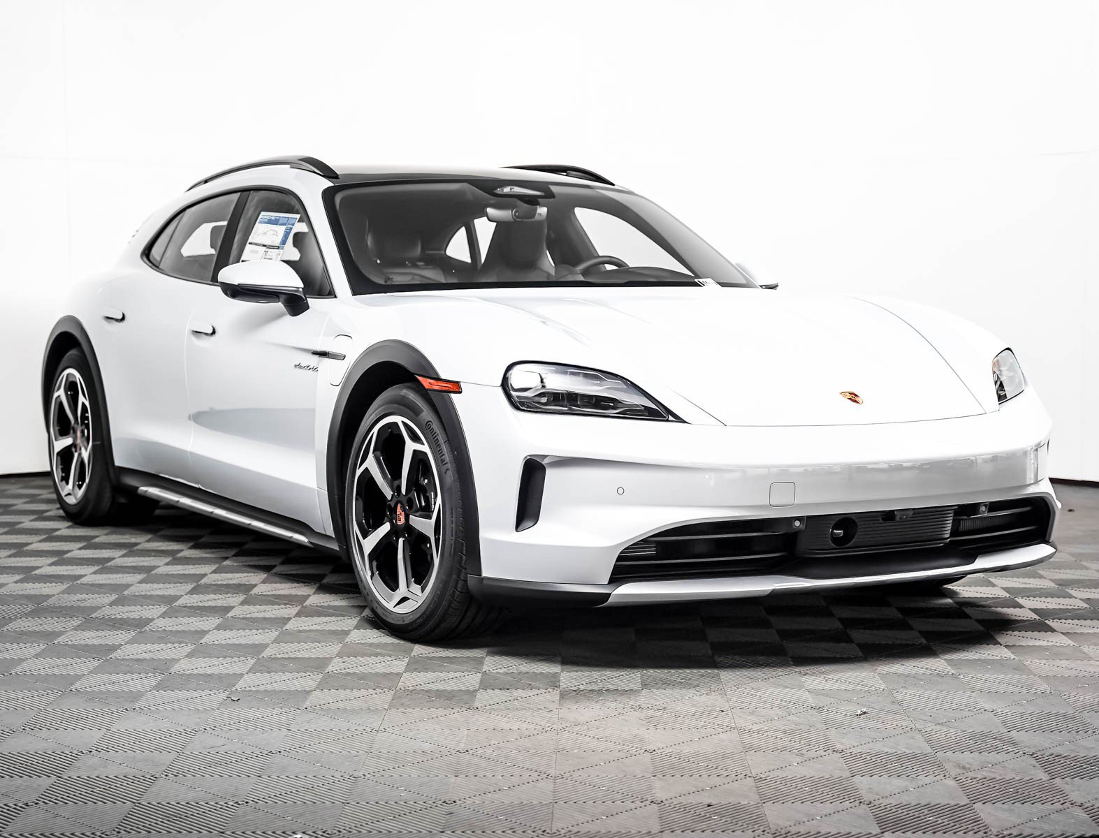 New 2026 Porsche Taycan 4 Cross Turismo AWD/4WD image 8