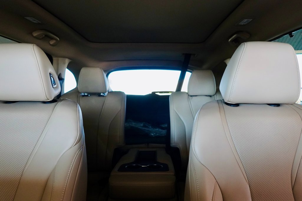 Used 2023 Acura MDX FWD w/ Technology Package image 10