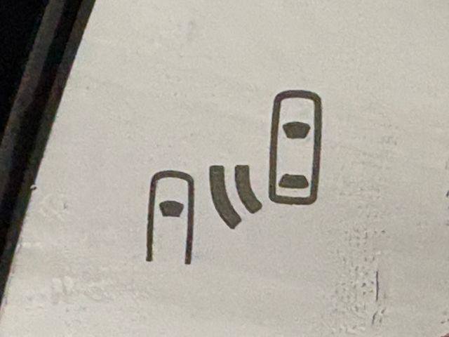 Certified 2021 Toyota RAV4 LE image 4