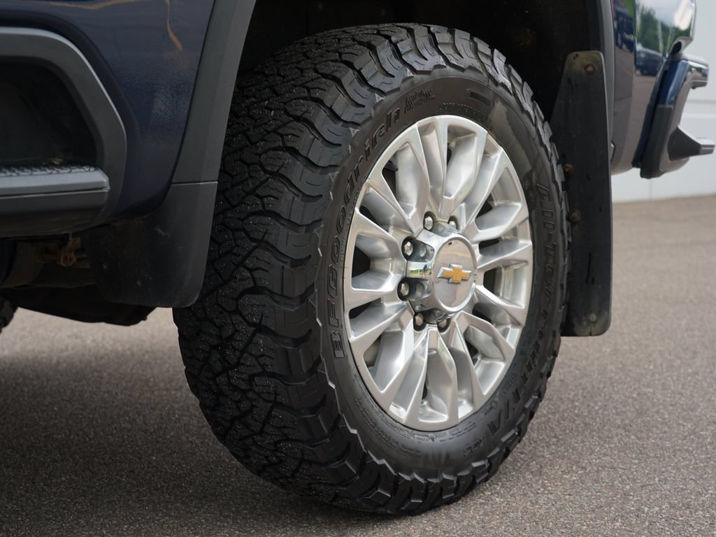 Certified 2021 Chevrolet Silverado 2500 High Country w/ Z71 Off-Road Package AWD/4WD image 36
